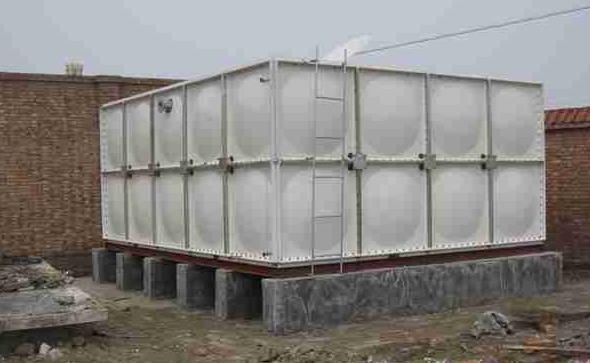 �b��ʽsmc�����ˮ����һ�N��(gu��)�H���ձ���õă�(ch��)ˮ��ʽ